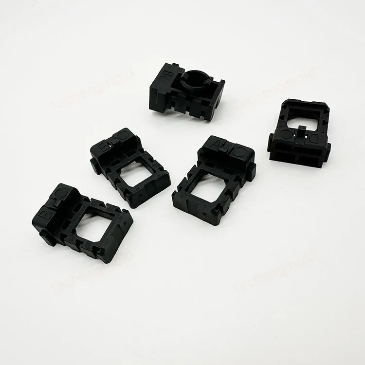 特诚科技PEI精密注塑件实拍 2